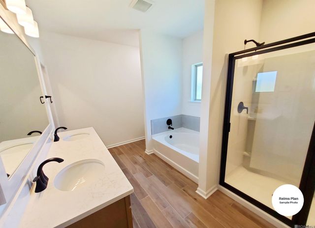 8798 Lyndanne Drive, Denham Springs, LA 70726