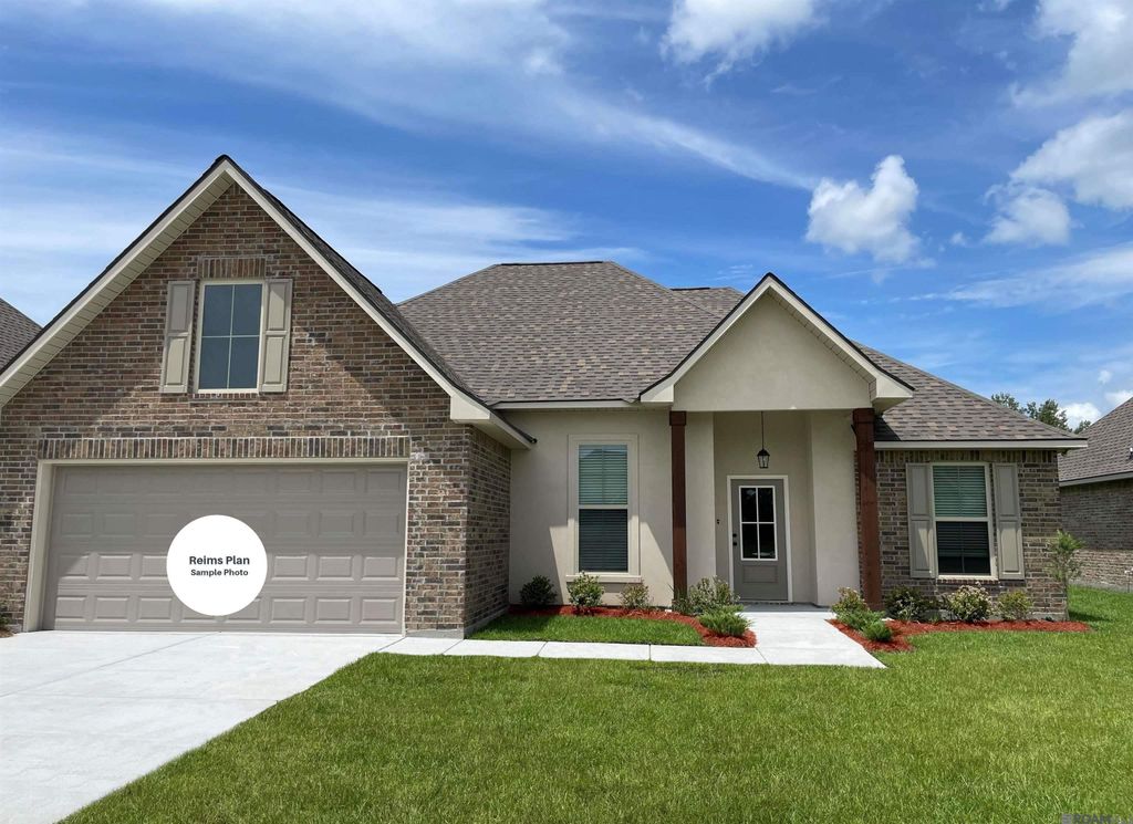 8798 Lyndanne Drive, Denham Springs, LA 70726