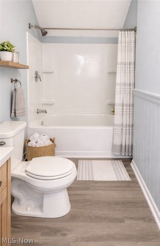 2166 W 93rd Street, Cleveland, OH 44102