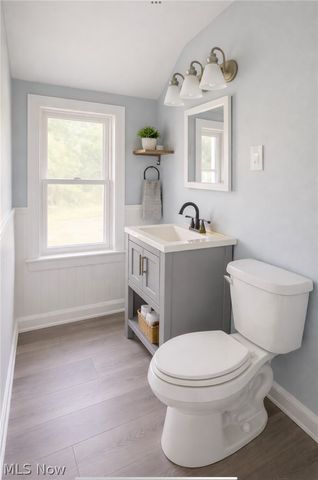 2166 W 93rd Street, Cleveland, OH 44102