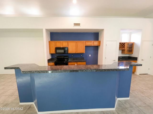 5307 S Morning Sky Lane, Tucson, AZ 85747