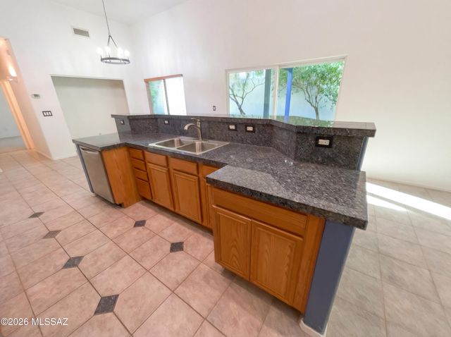 5307 S Morning Sky Lane, Tucson, AZ 85747