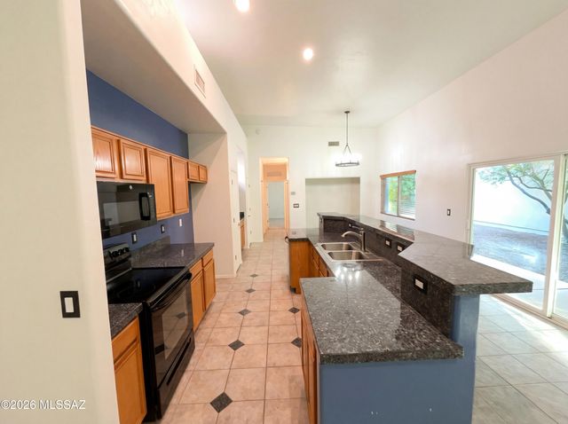 5307 S Morning Sky Lane, Tucson, AZ 85747
