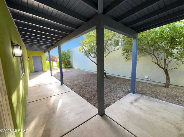 5307 S Morning Sky Lane, Tucson, AZ 85747