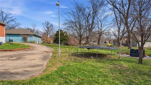 6305 Ralston Avenue, Raytown, MO 64133