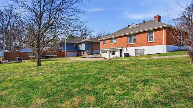 6305 Ralston Avenue, Raytown, MO 64133
