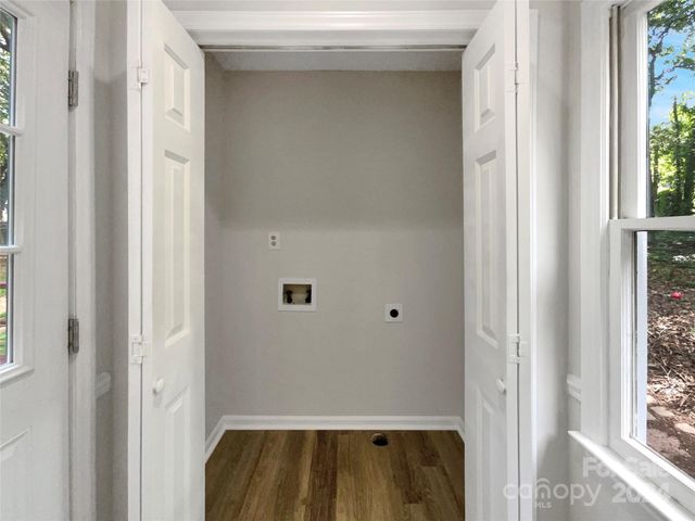 2008 Sarn Court, Gastonia, NC 28054