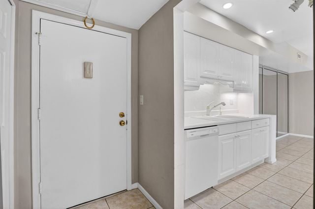 250 NE 20th Street 5220, Boca Raton, FL 33431