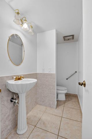 250 NE 20th Street 5220, Boca Raton, FL 33431