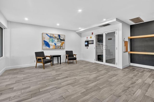 250 NE 20th Street 5220, Boca Raton, FL 33431