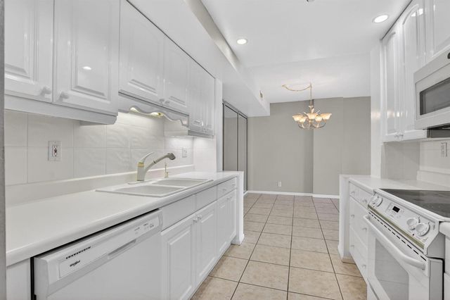 250 NE 20th Street 5220, Boca Raton, FL 33431