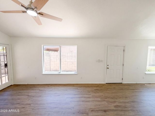 18627 N 33RD Drive, Phoenix, AZ 85027