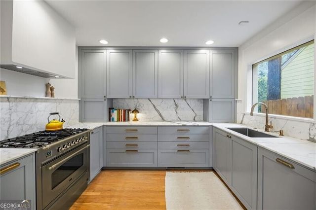 2060 Cottage Lane NW, Atlanta, GA 30318