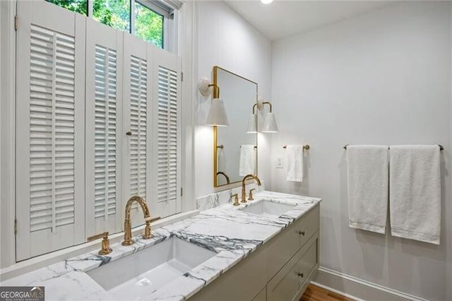 2060 Cottage Lane NW, Atlanta, GA 30318