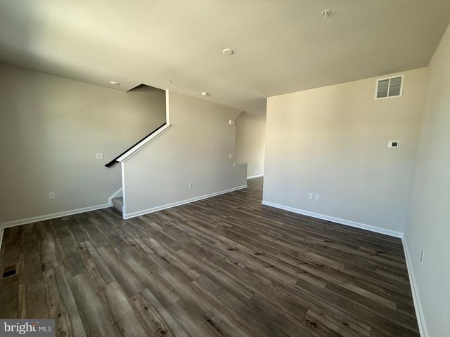 5567 MARKSBURG PL, White Plains, MD 20695