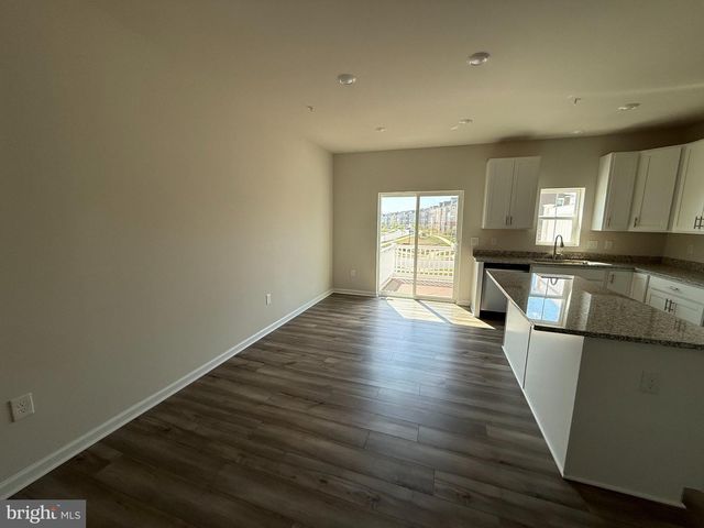 5567 MARKSBURG PL, White Plains, MD 20695