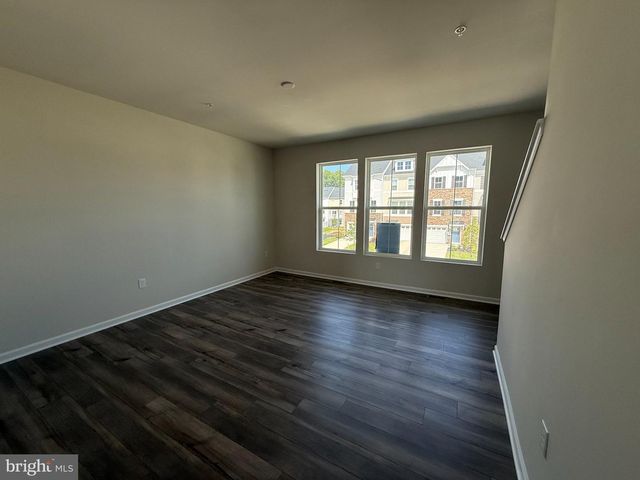 5567 MARKSBURG PL, White Plains, MD 20695