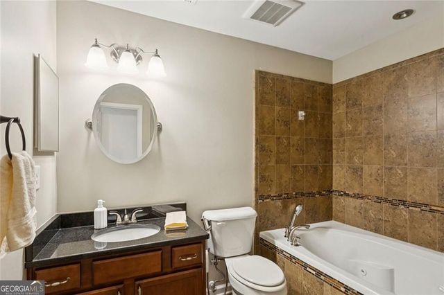 4040 Riverlook Parkway SE 208, Marietta, GA 30067