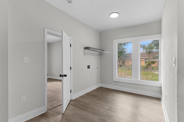 630 PEAR STREET, Lakeland, FL 33815