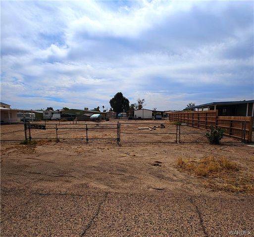 1050 E Acacia Drive, Mohave Valley, AZ 86440
