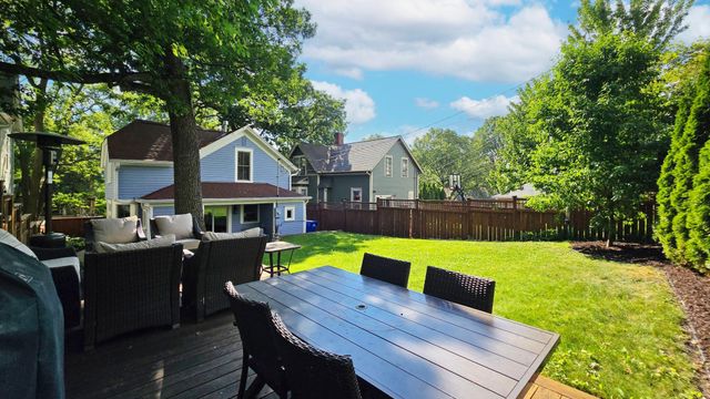 336 Maple Street, Saint Paul, MN 55106