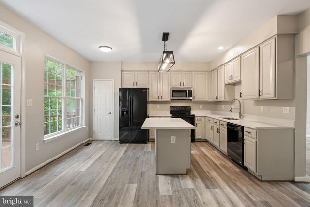 20877 IVYMOUNT TER, Ashburn, VA 20147