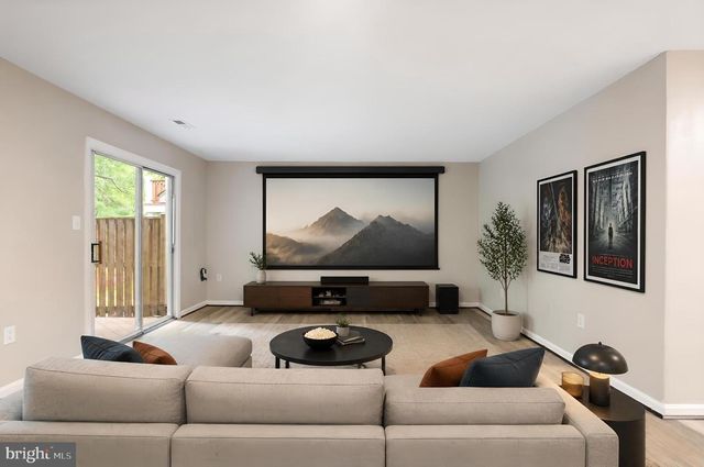 20877 IVYMOUNT TER, Ashburn, VA 20147
