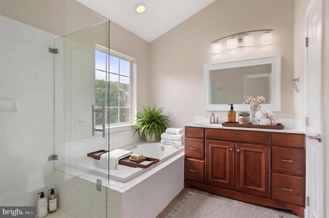 20877 IVYMOUNT TER, Ashburn, VA 20147