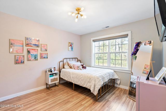 3713 Carolina 11, Wallace, NC 28466