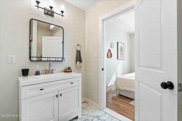 3713 Carolina 11, Wallace, NC 28466