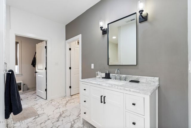 3713 Carolina 11, Wallace, NC 28466