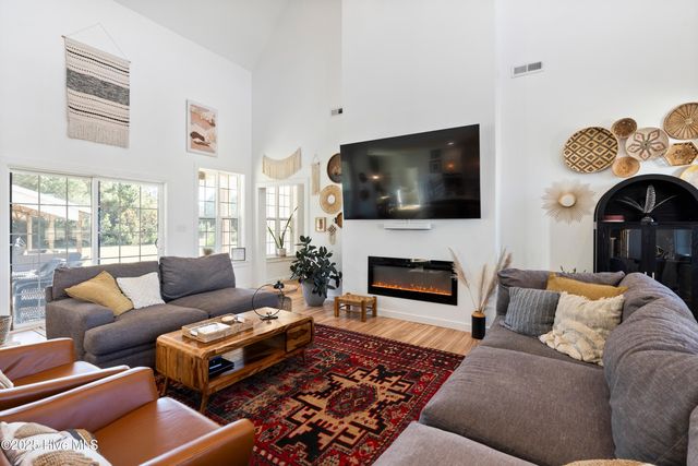 3713 Carolina 11, Wallace, NC 28466