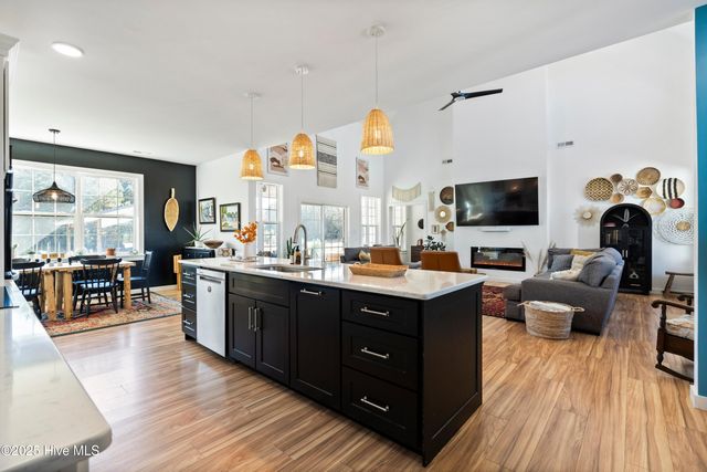 3713 Carolina 11, Wallace, NC 28466