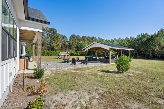 3713 Carolina 11, Wallace, NC 28466