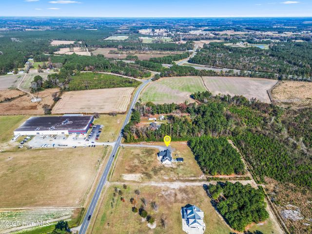 3713 Carolina 11, Wallace, NC 28466