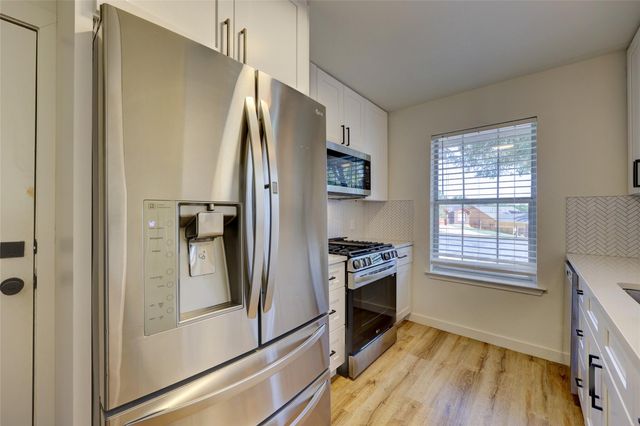 5005 Acorn Grove CT, Austin, TX 78744