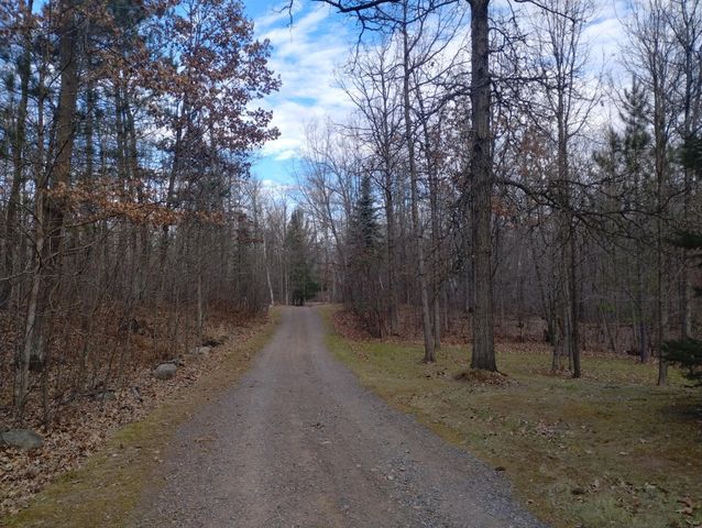 28153 E Hardwood Lane, Brook Park, MN 55007