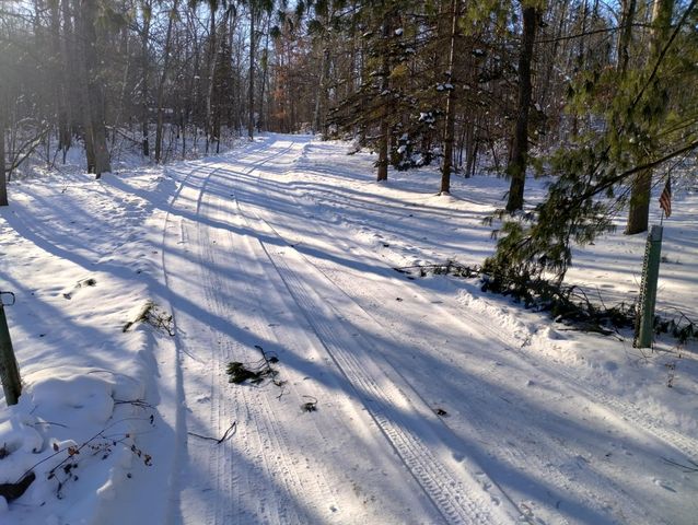 28153 E Hardwood Lane, Brook Park, MN 55007