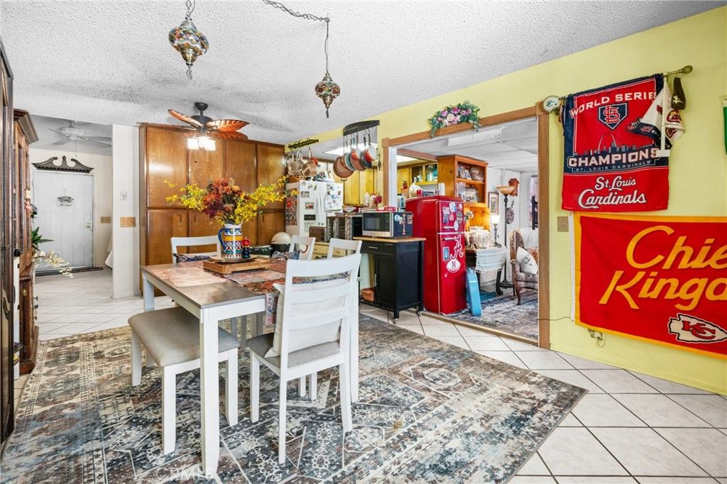 Image 27 of property listing at 366 Bohnert Avenue, Rialto, CA 92377