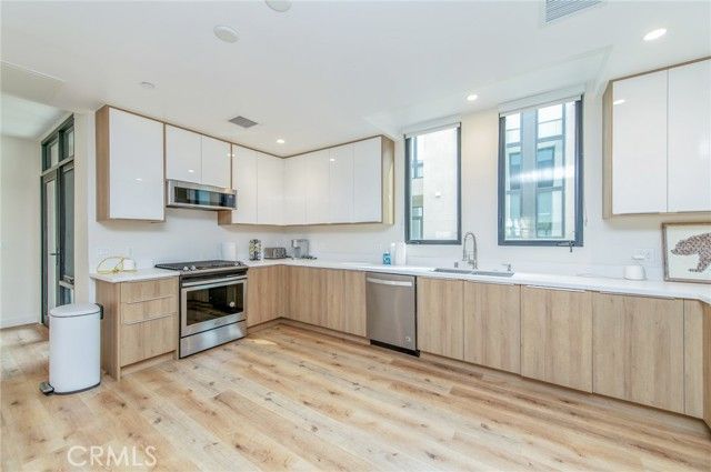 505 N Santa Anita B, Arcadia, CA 91006
