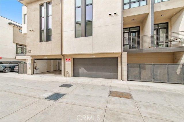 505 N Santa Anita B, Arcadia, CA 91006