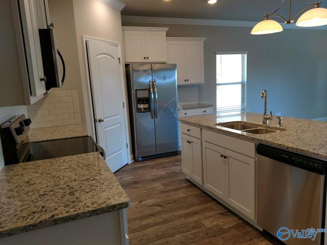116 Shrewsberry Drive, New Market, AL 35761