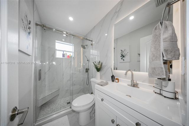 10731 SW 51st Dr, Miami, FL 33165