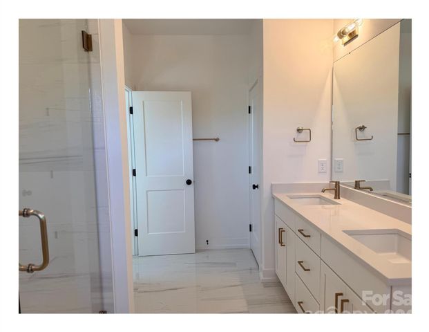 3926 Sarah Drive, Charlotte, NC 28217