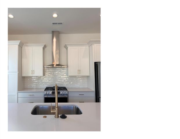 3926 Sarah Drive, Charlotte, NC 28217