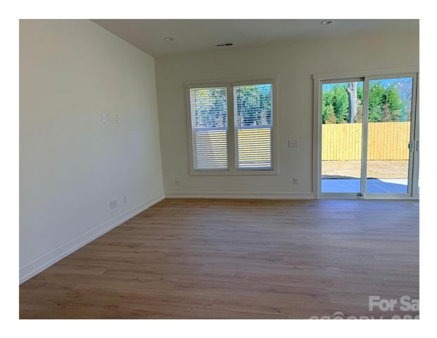 3926 Sarah Drive, Charlotte, NC 28217