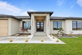 7208 Ambrosia Street, Kennewick, WA 99338