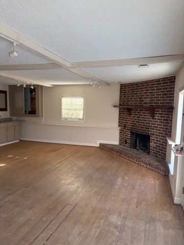 2903 Tyne Blvd, Nashville, TN 37215