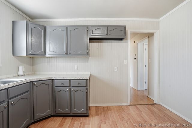 707 N 71st East Avenue, Tulsa, OK 74114