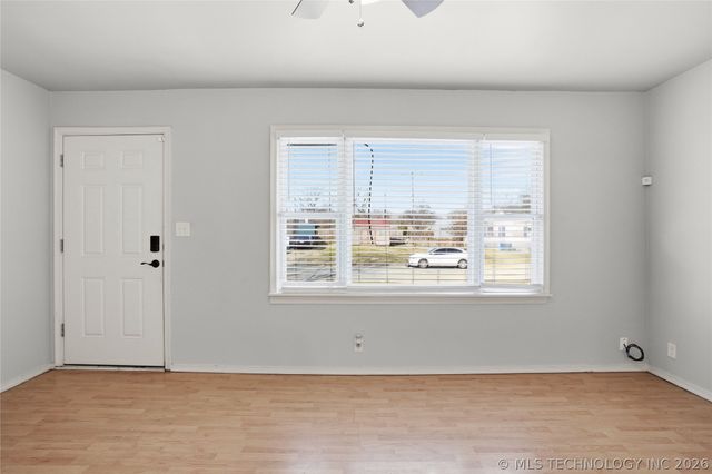 707 N 71st East Avenue, Tulsa, OK 74114